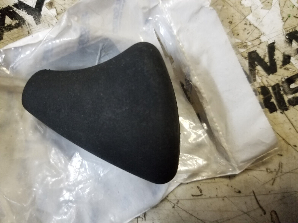 Sy87954 : Forklift Knob - Side Shift
