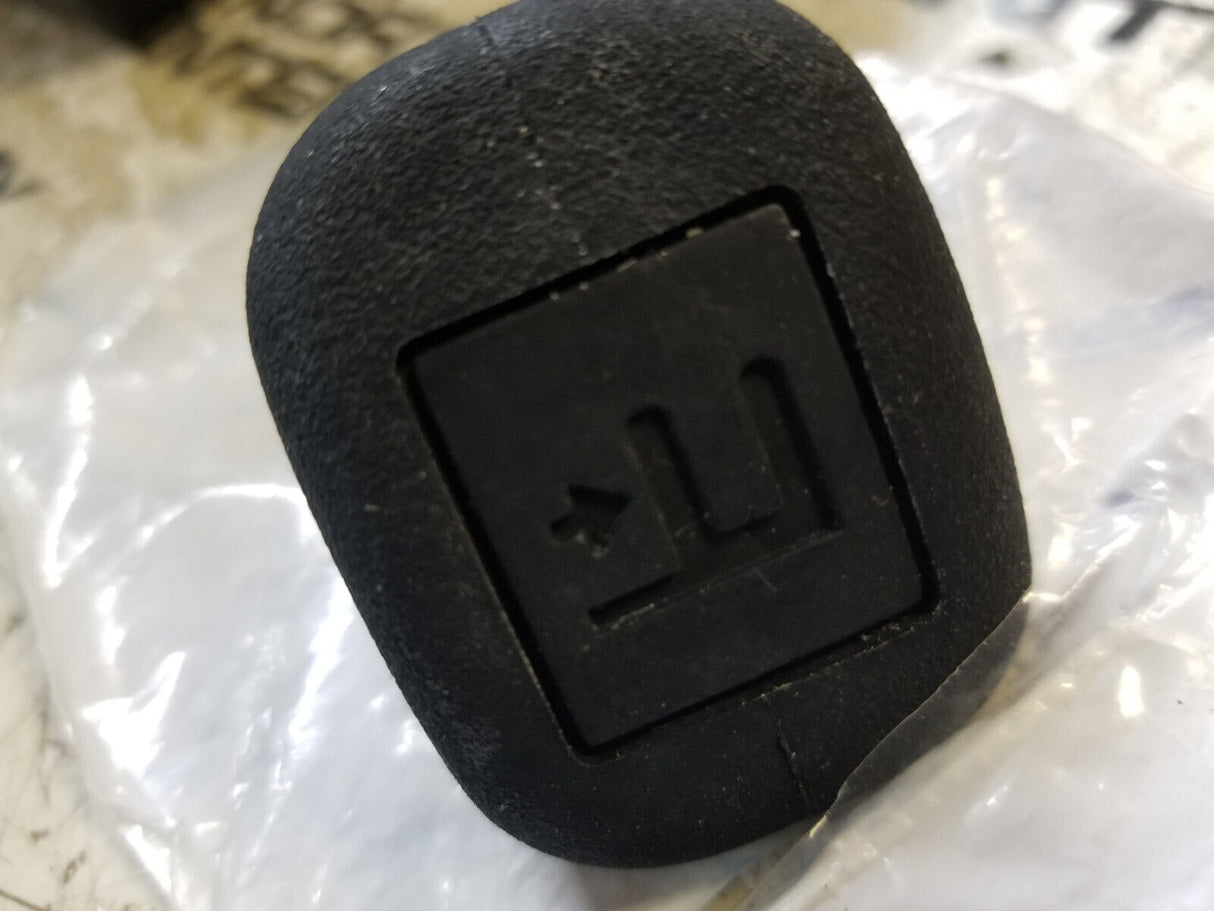 Sy87954 : Forklift Knob - Side Shift