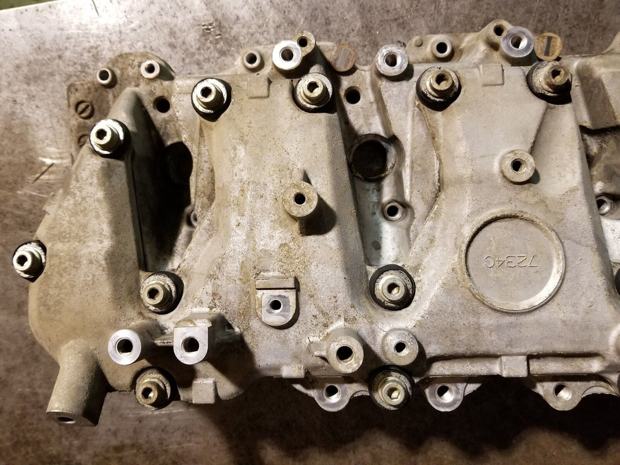 012 2011-2015 DURAMAX 6.6 6.6L DIESEL LML VALVE COVER & SPACER RH PASSENGER R52