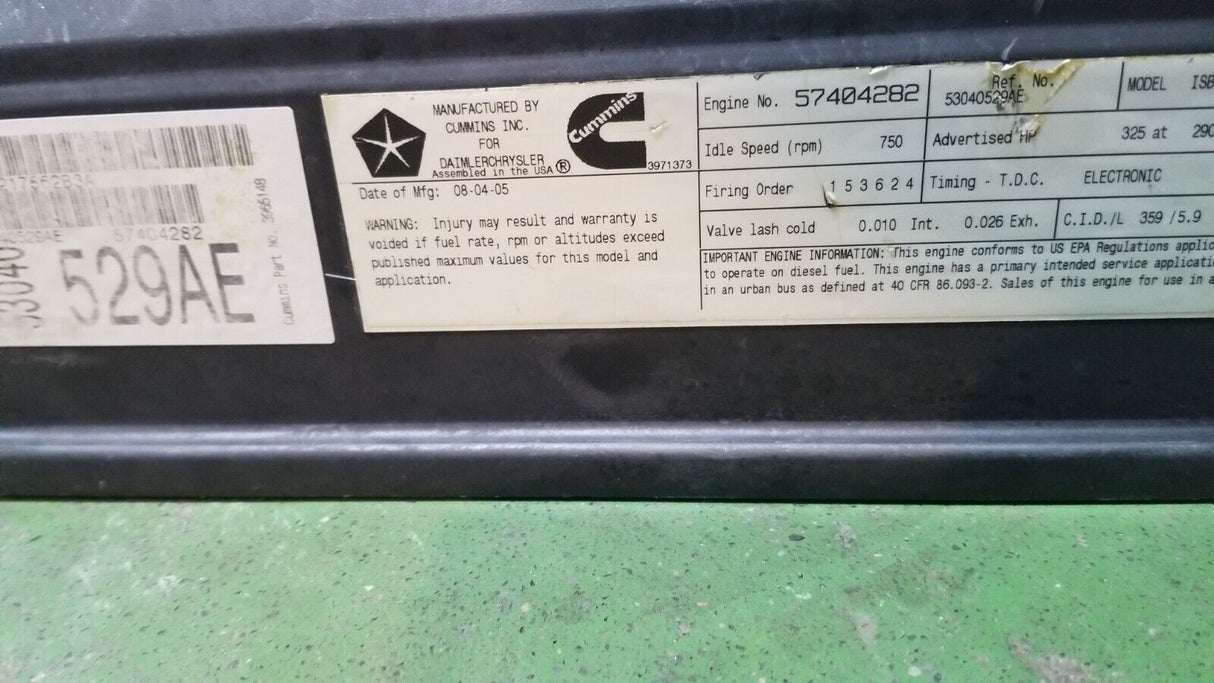 Dodge Ram 5.9L Cummins USED VALVE COVER ASSEMBLY 2005-07 4931453 4931454 RE8871