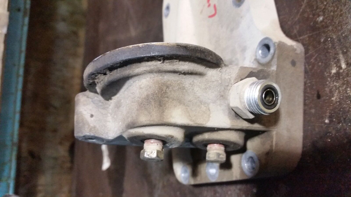 2011 CUMMINS 6.7L 6.7 OIL FILTER HOUSING OIL COOLER ADAPTER 5285028