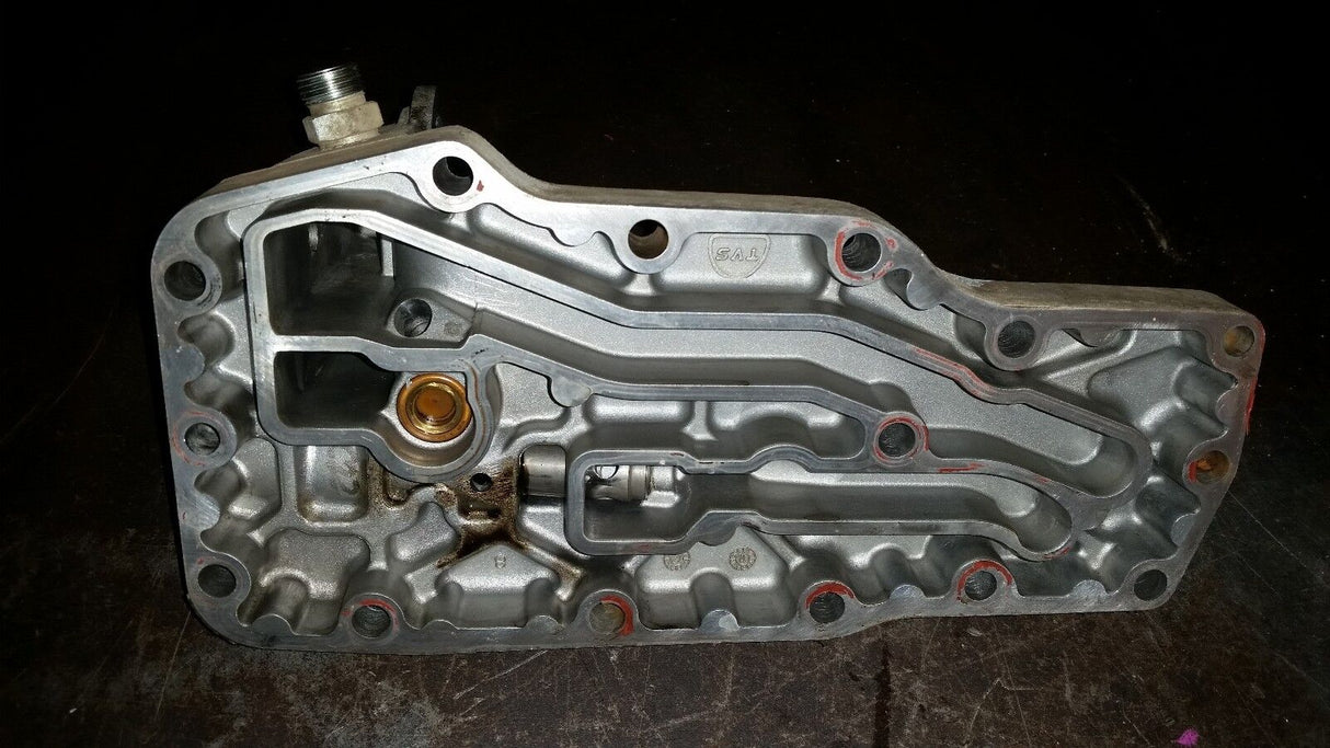 2011 CUMMINS 6.7L 6.7 OIL FILTER HOUSING OIL COOLER ADAPTER 5285028