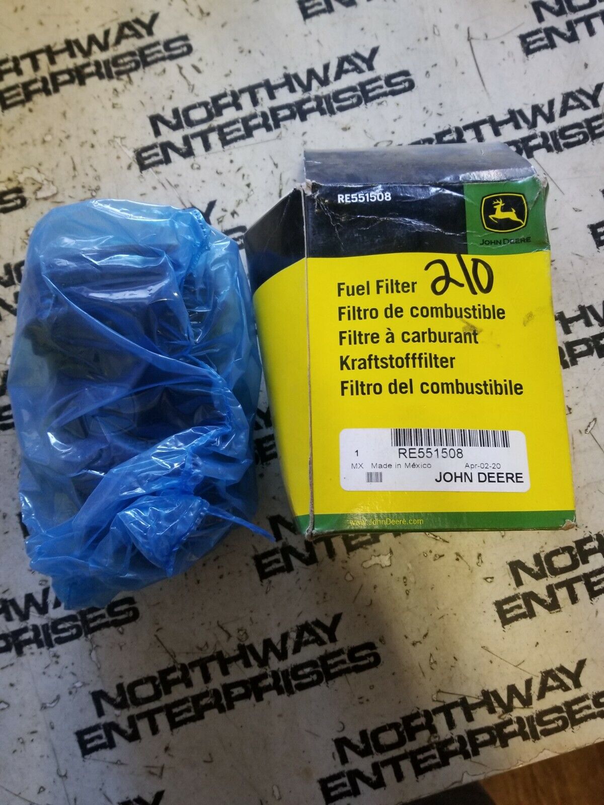 RE551508 John Deere Fuel Filter Element