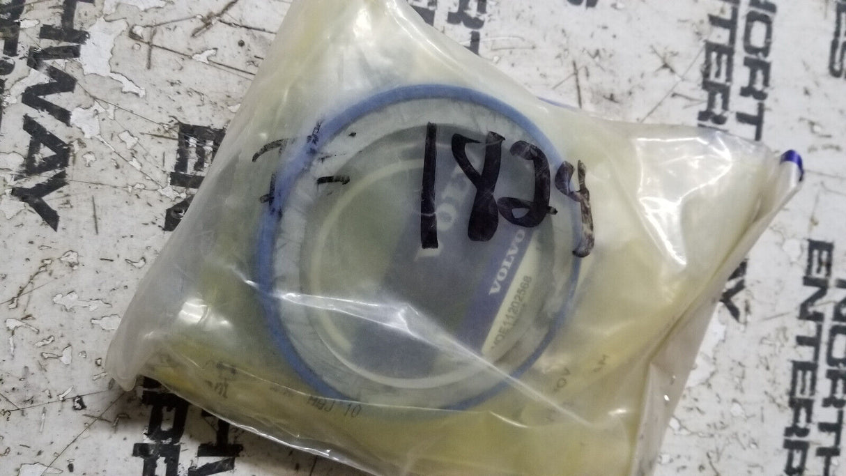 VOLVO 11712387 Steering Cylinder Seal Kit Fits Volvo A25D A25E A30D A30E
