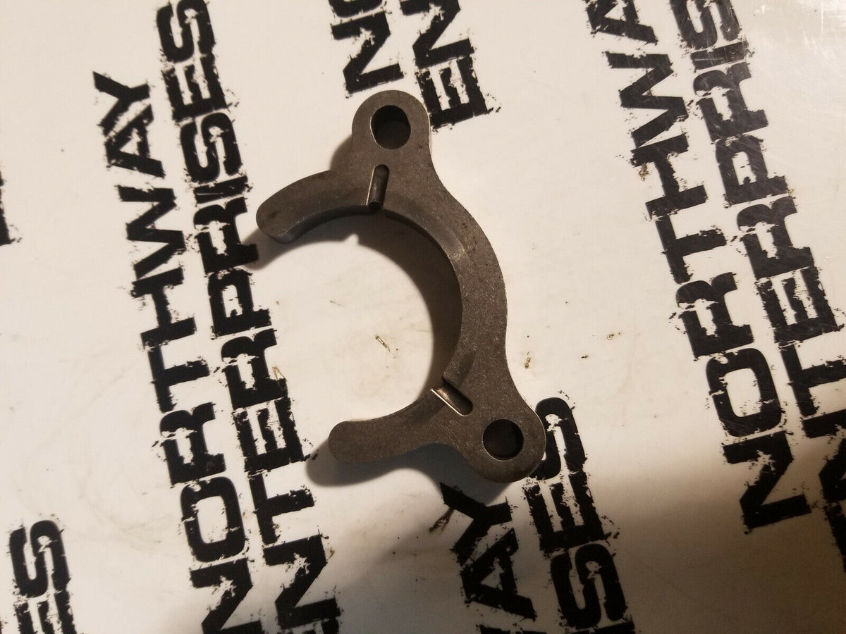 CAMSHAFT GEAR RETAINER 3944001