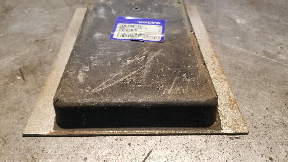 VOE4941257 VOLVO 4941257 CUSHION