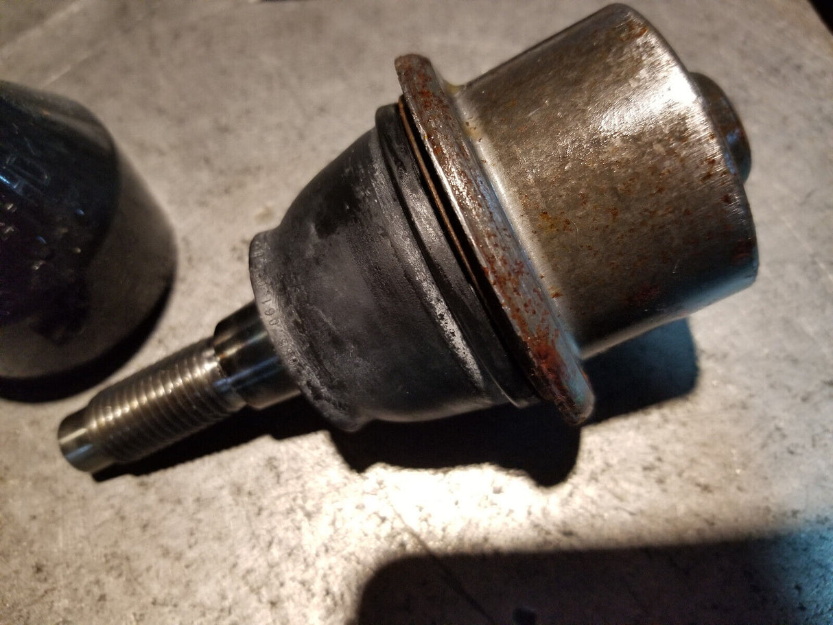 19210782 Genuine GM OEM BALL JOINT