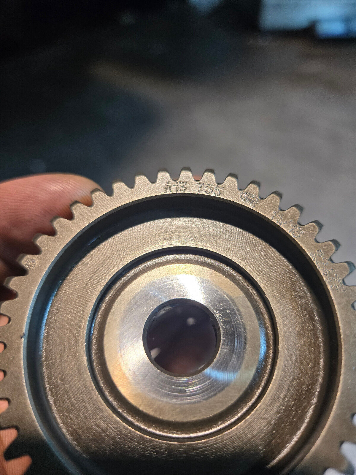 2011+ 3.0L ECO DIESEL EXHAUST CAMSHAFT GEAR PASSENGER SIDE