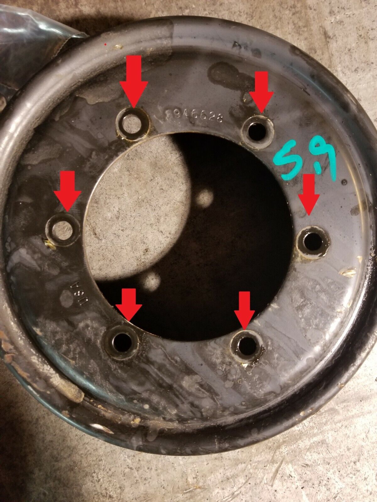 4886003aa 5.9 6.7L Cummins Fan Pulley Bolts 2003-2018 M6x1.00x14.00