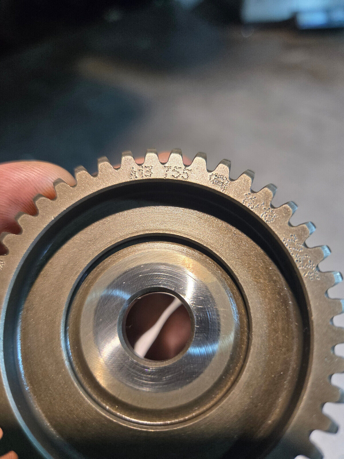 2011+ 3.0L ECO DIESEL EXHAUST CAMSHAFT GEAR PASSENGER SIDE