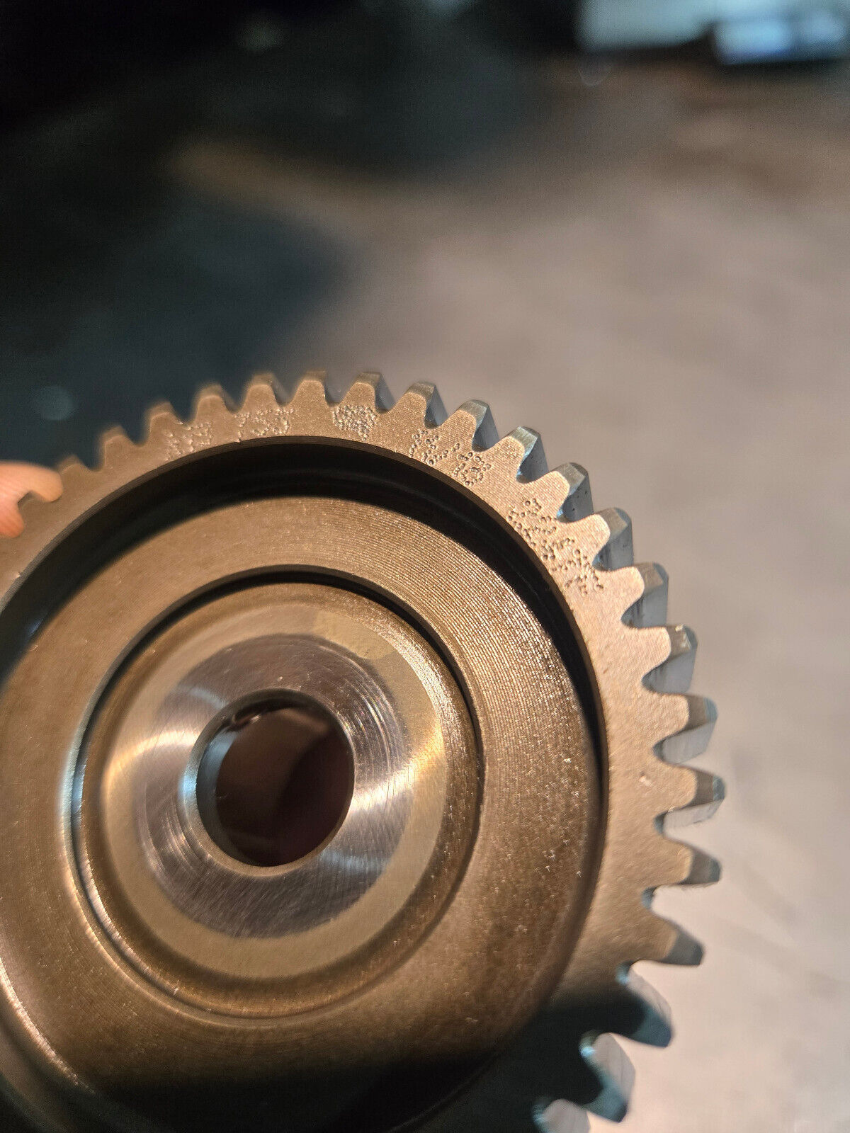 2011+ 3.0L ECO DIESEL EXHAUST CAMSHAFT GEAR PASSENGER SIDE