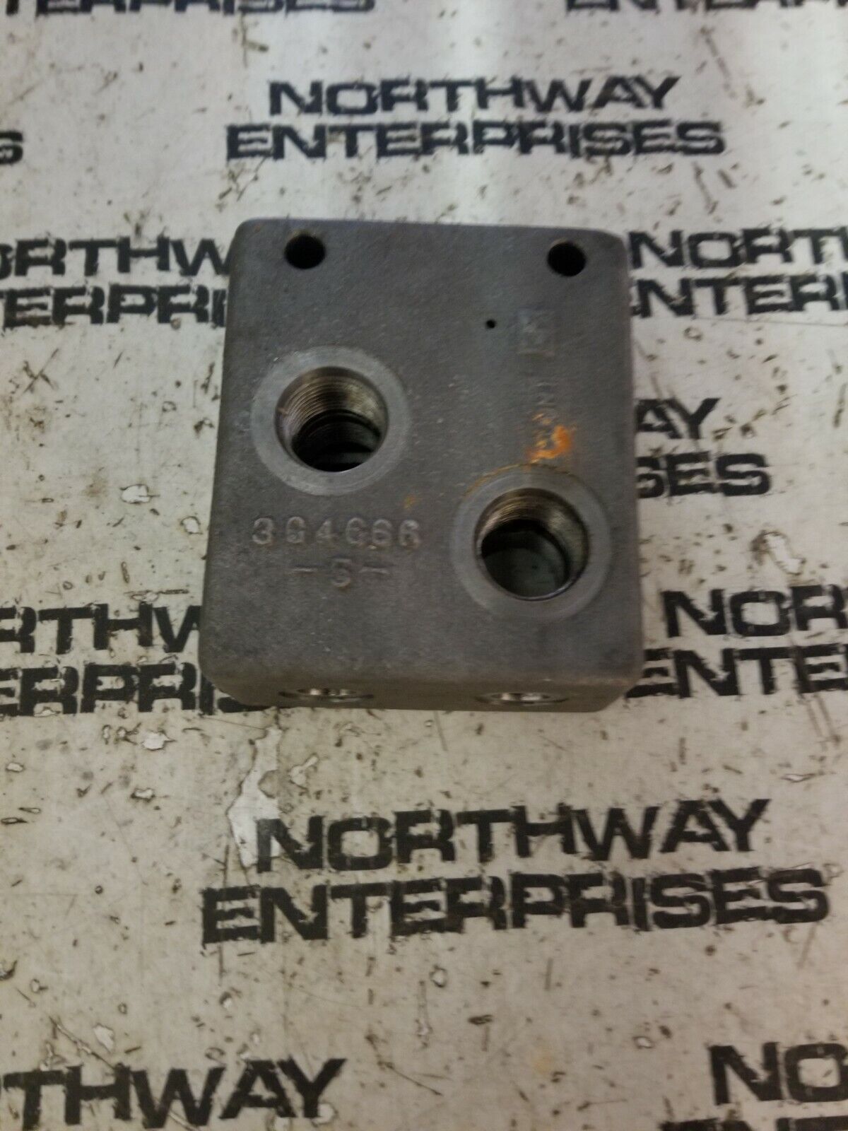 3G4666 BODY