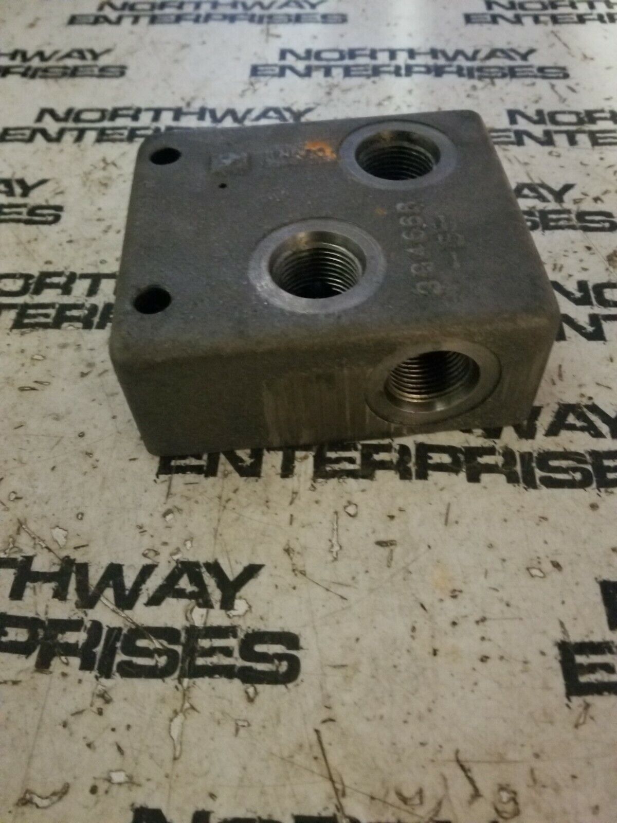 3G4666 BODY
