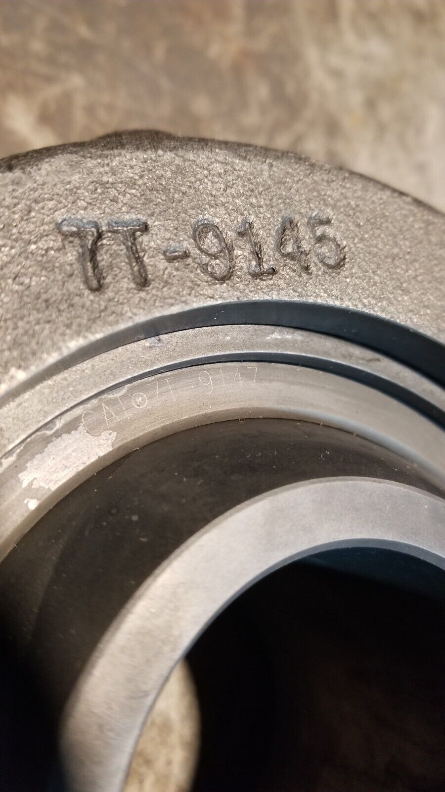 NEW CATERPILLAR ROD END AND BEARING 7T-9145 AND 7T-9147 OEM CAT