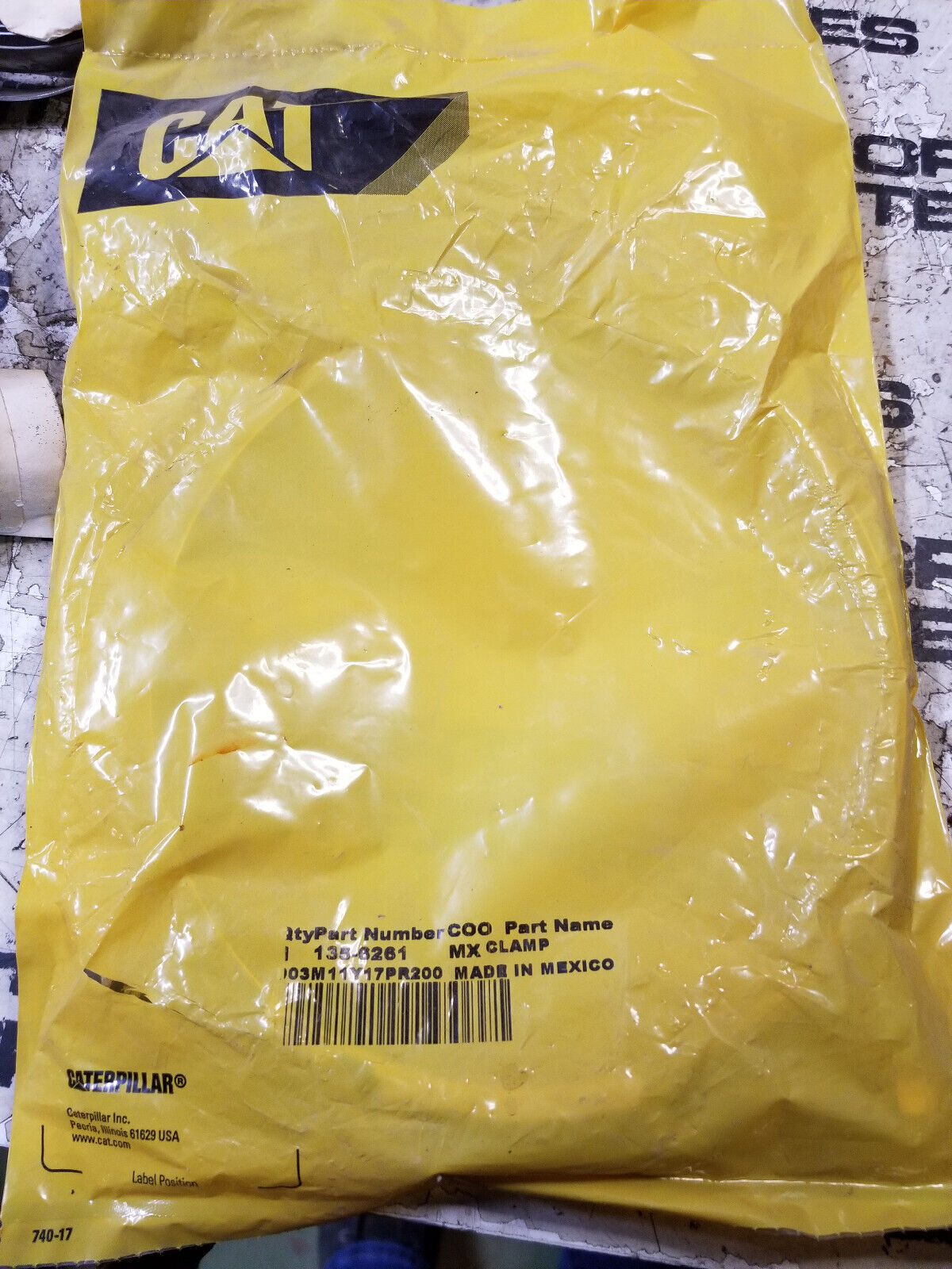 CAT 135-6261 CLAMP 1356261