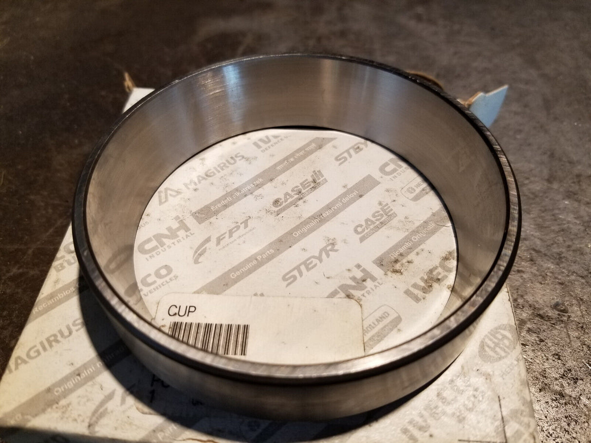 CASE CNH BEARING CUP 517511