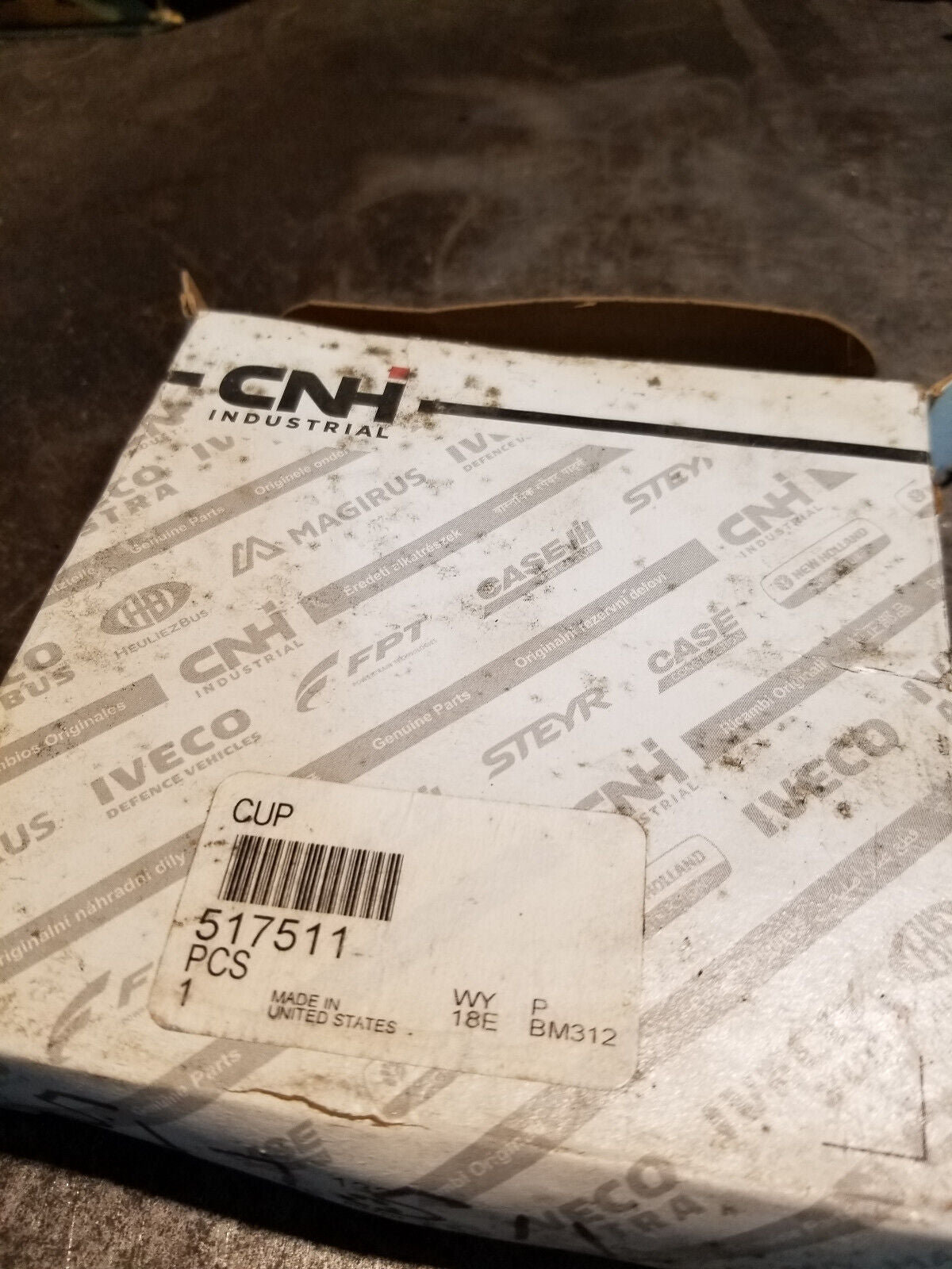 CASE CNH BEARING CUP 517511