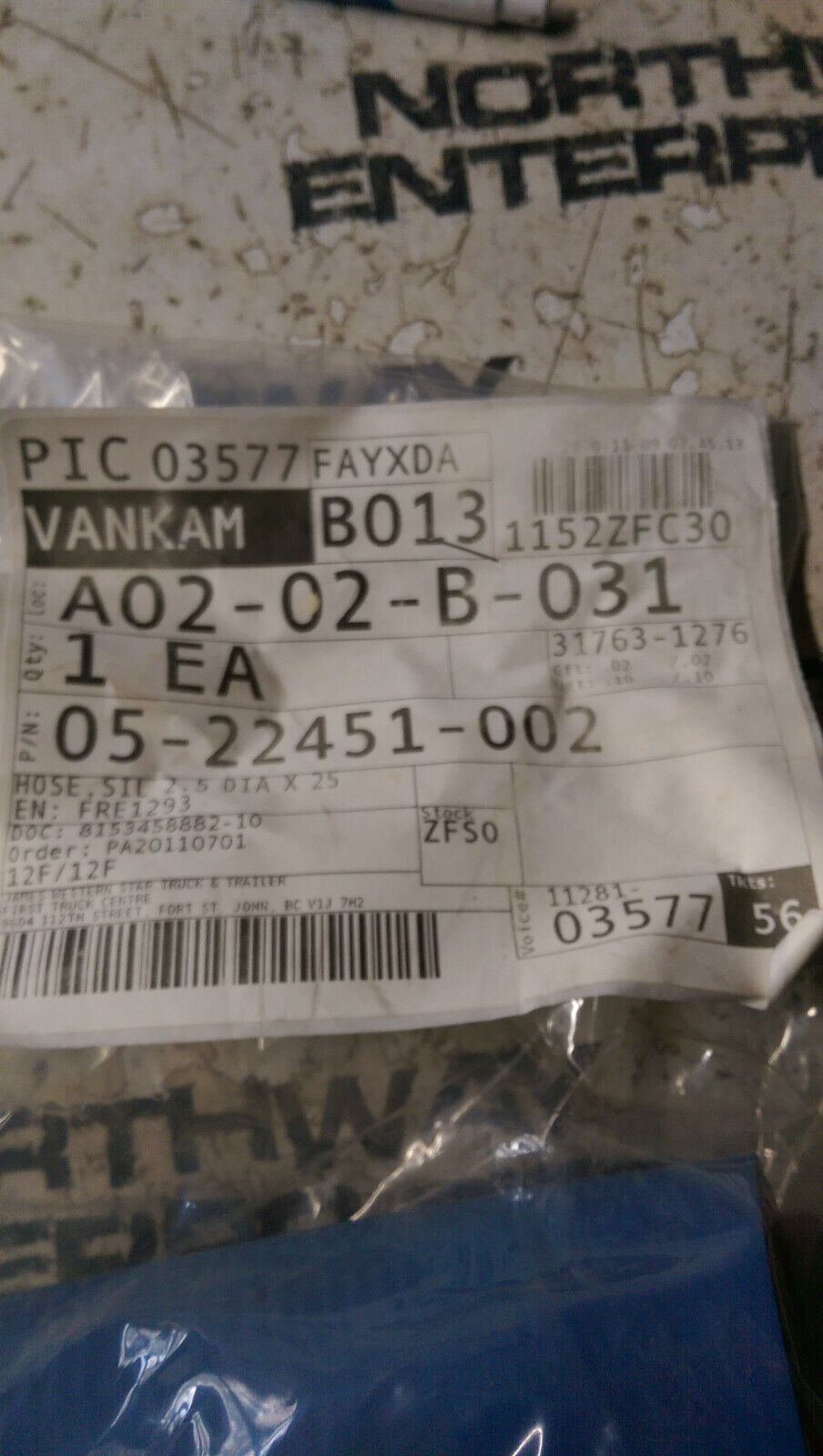 05-22451-002 Freightliner "Flexfab" 45 Degree Hose