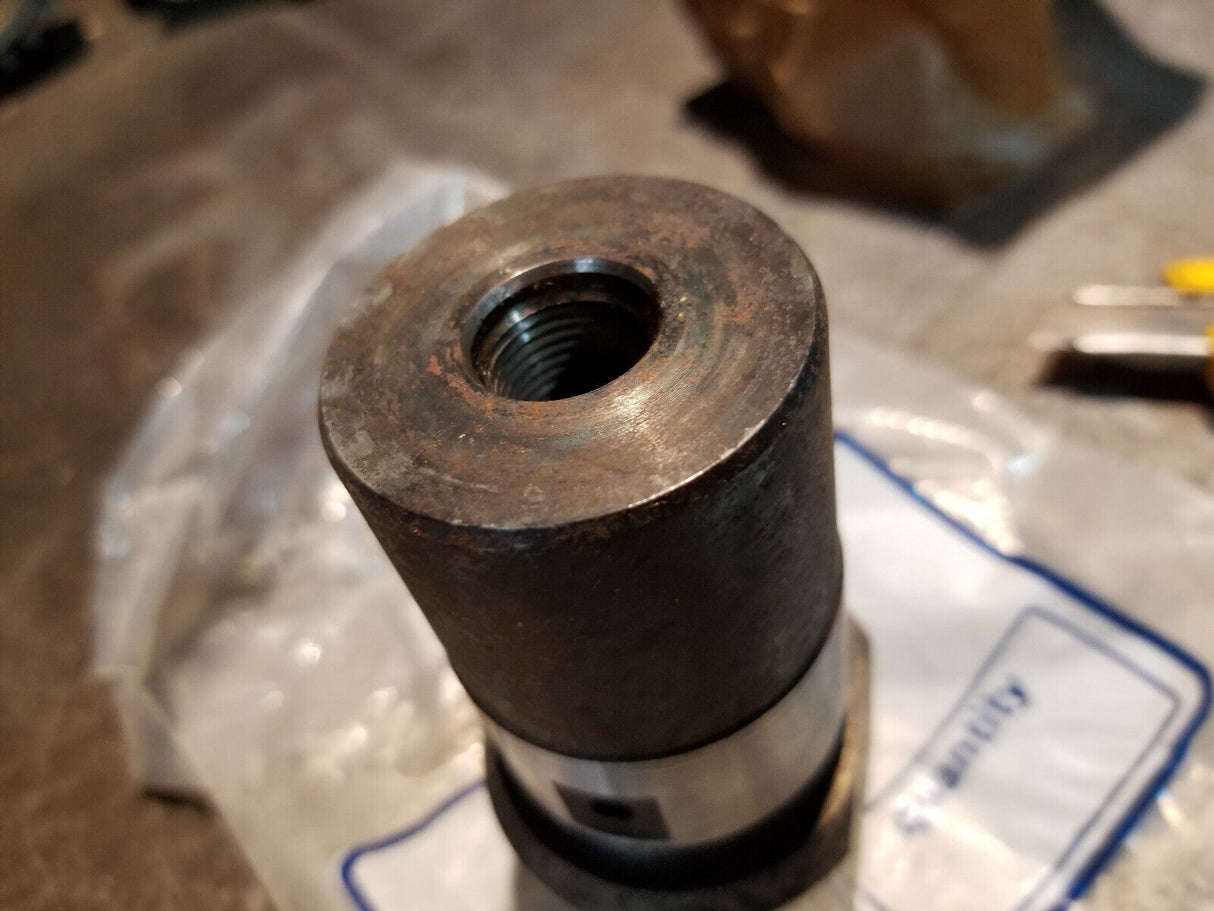 09705770 Pin Steering Cylinder For Buhler Versatile 2310 2335 2375