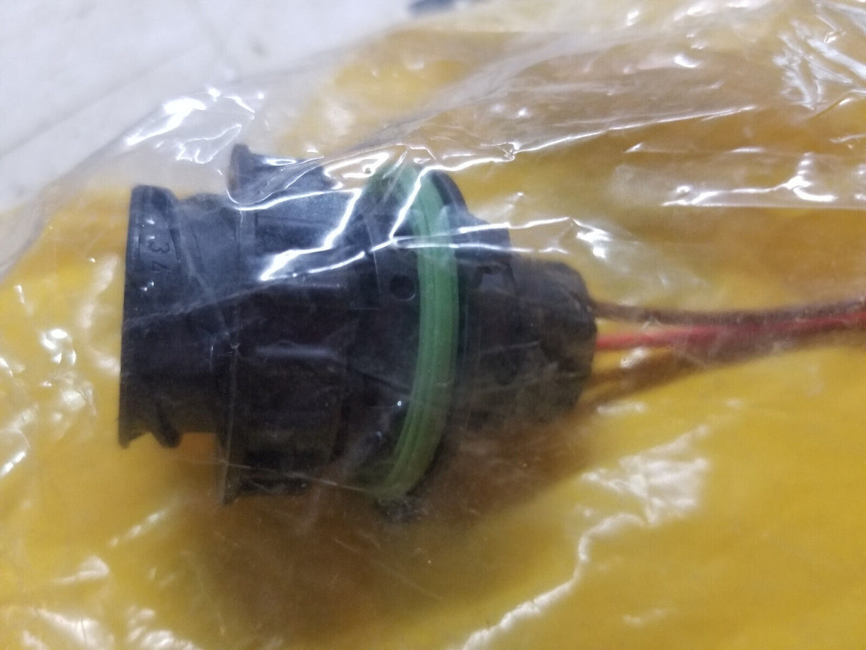 355-1532 PLUG 3551532 772G 775G 773F 770G 772G OEM 775G LRC D10R 775G OEM 772 77