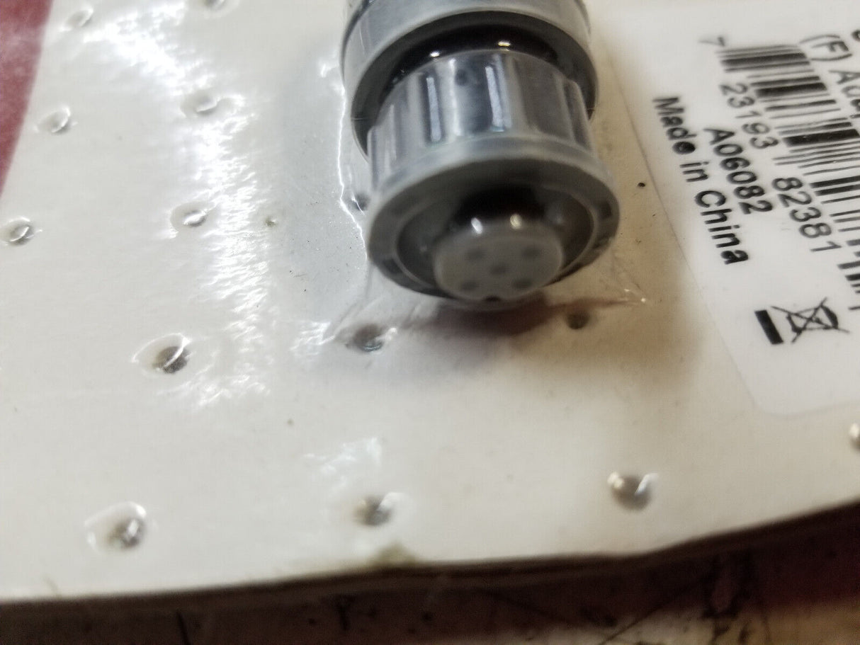 Raymarine STng Male to Devicenet Female Adapter A06082