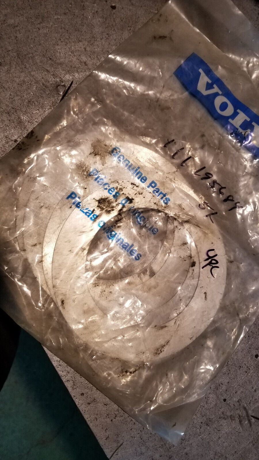 11195684 VOLVO SHIM LOT OF 4 PIECES