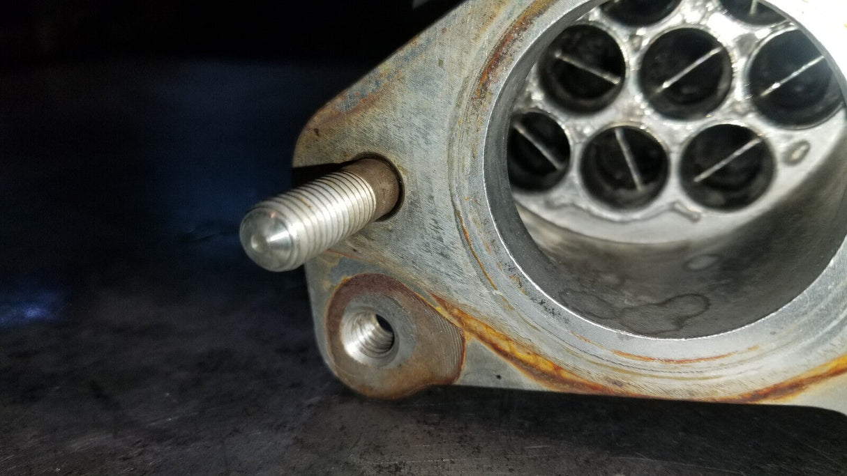 LLY DURAMAX DIESEL EGR VALVE EGR COOLER 8973036540 97303654