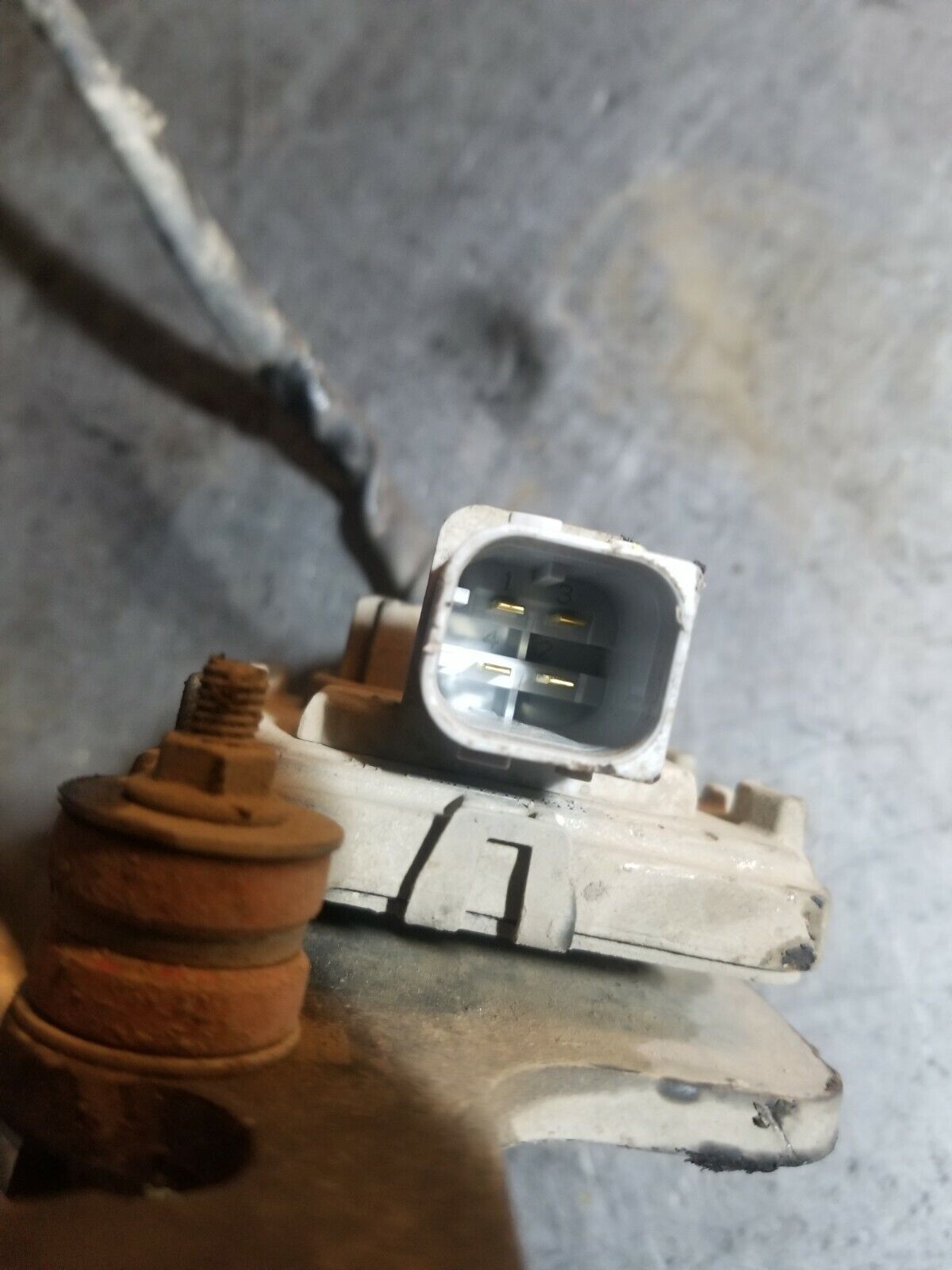 2872948 Nitrogen Oxide Nox Sensor High Temperature for Cummins 5289662 4326873