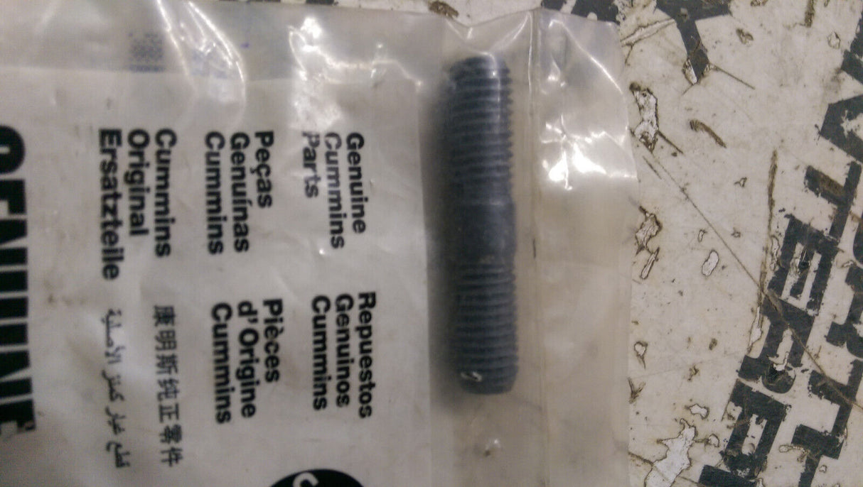 3095798 CUMMINS STUD