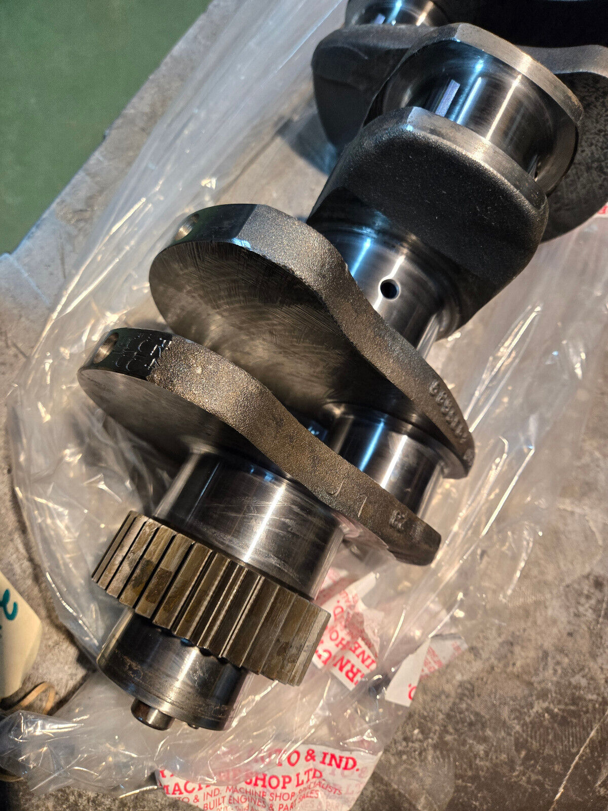 REMAN CUMMINS 6.7L CRANKSHAFT 4935689 POLISHED .010 SONOFLUXED COMPLETE W GEAR