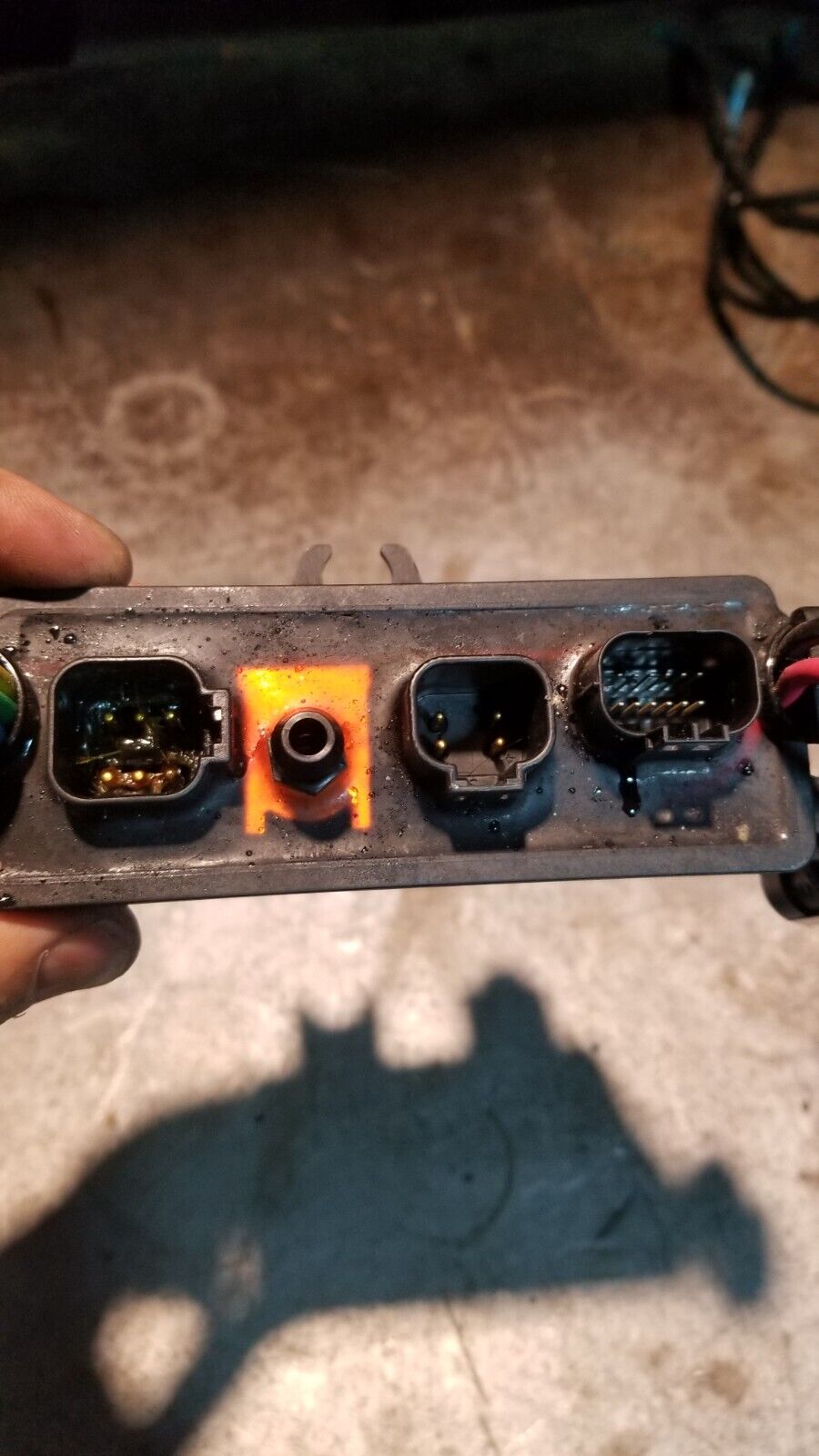 EVINRUDE 300HP G2 Evinrude I Dock G2 Control Module 587470