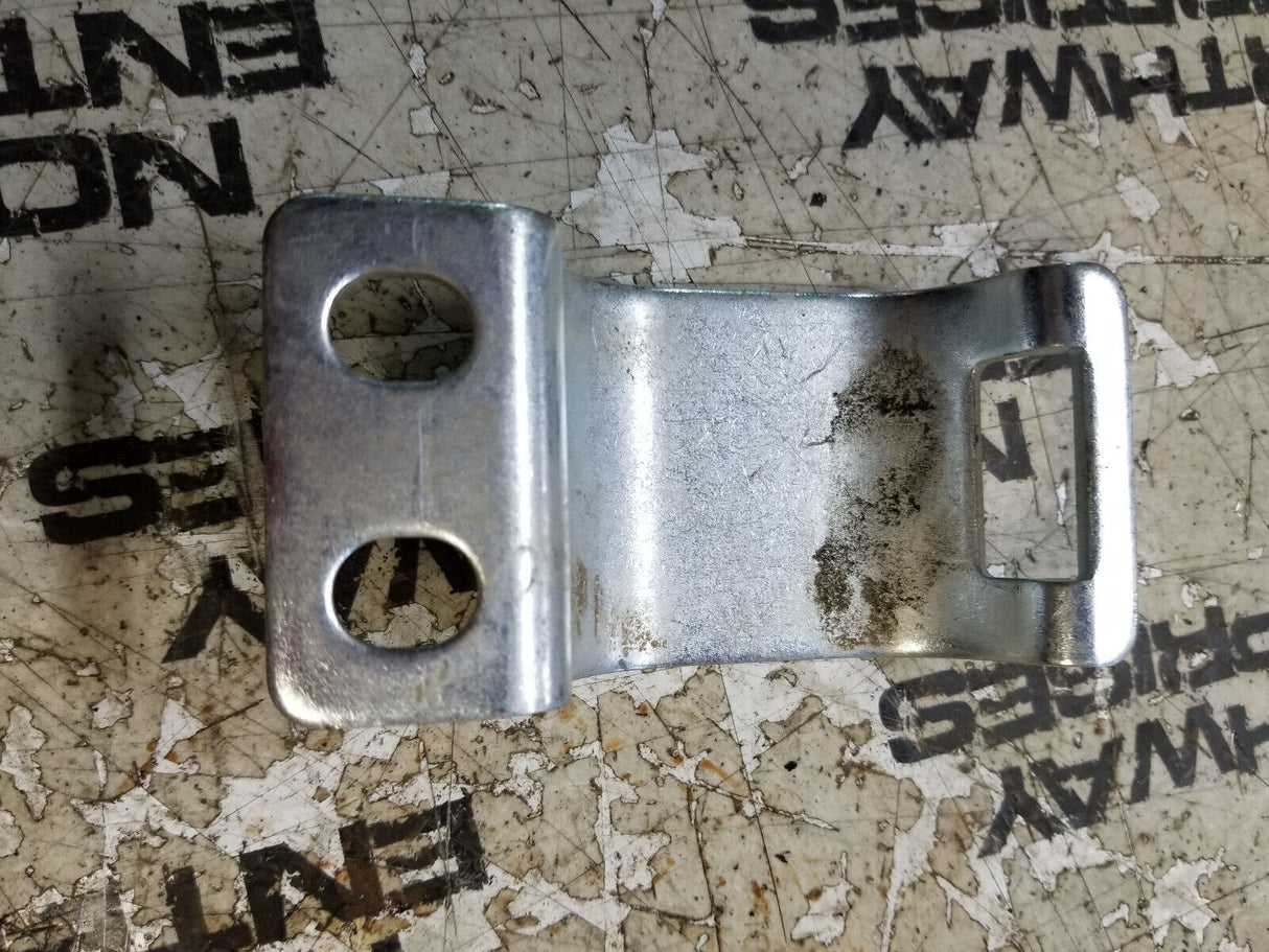 3G-8057 Single Tube Half Clip With 40.00mm Inner Diameter 3G8057