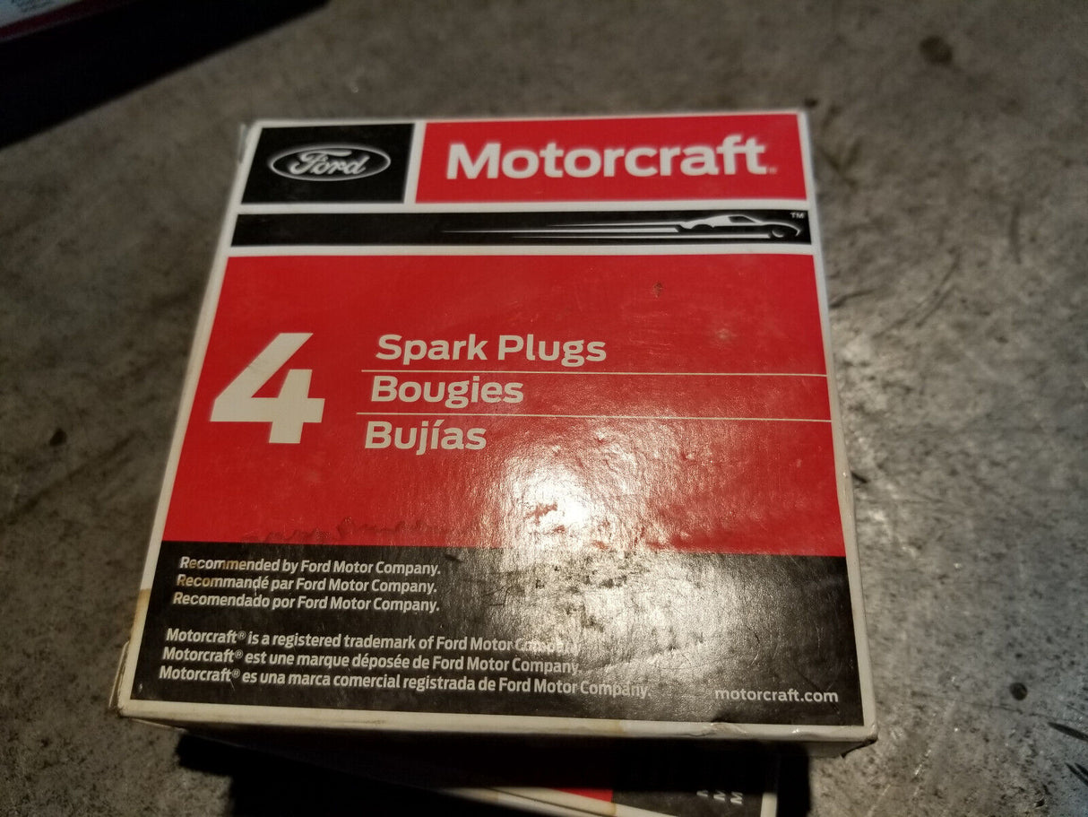 8 Pack Genuine OEM SP548X Ford Motorcraft Platinum Spark Plug CYFS12F1X