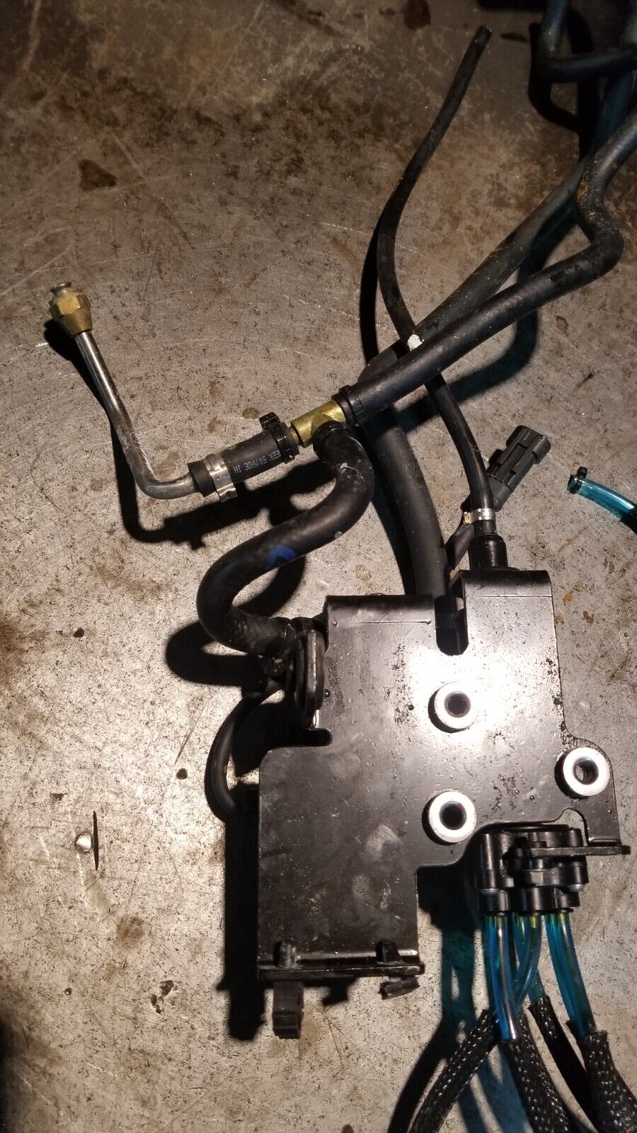 EVINRUDE 300HP G2 Evinrude ETEC Oil Pump Assembly 0357907