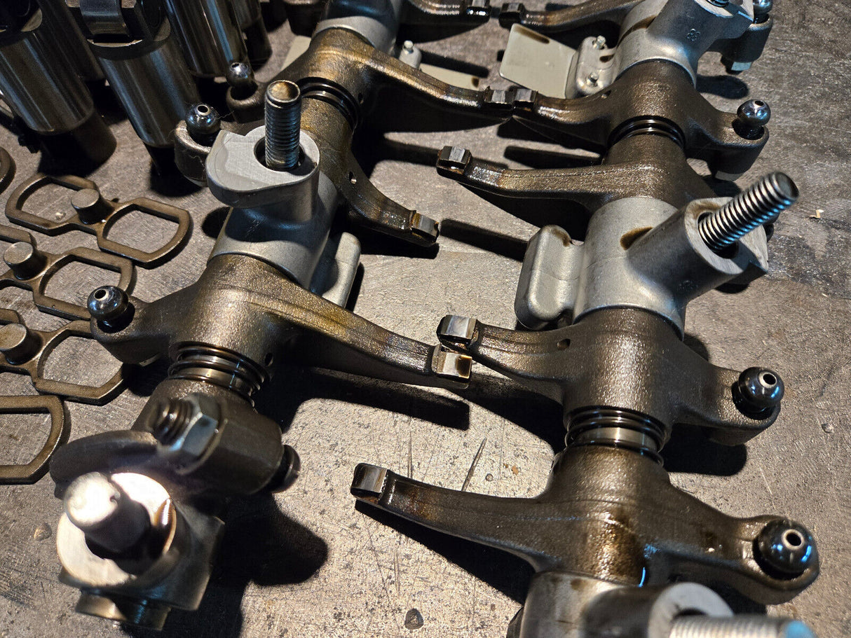2011-2015 Chevy GMC 6.6 LML DURAMAX VALVETRAIN ROCKER ARMS LIFTERS REF81774