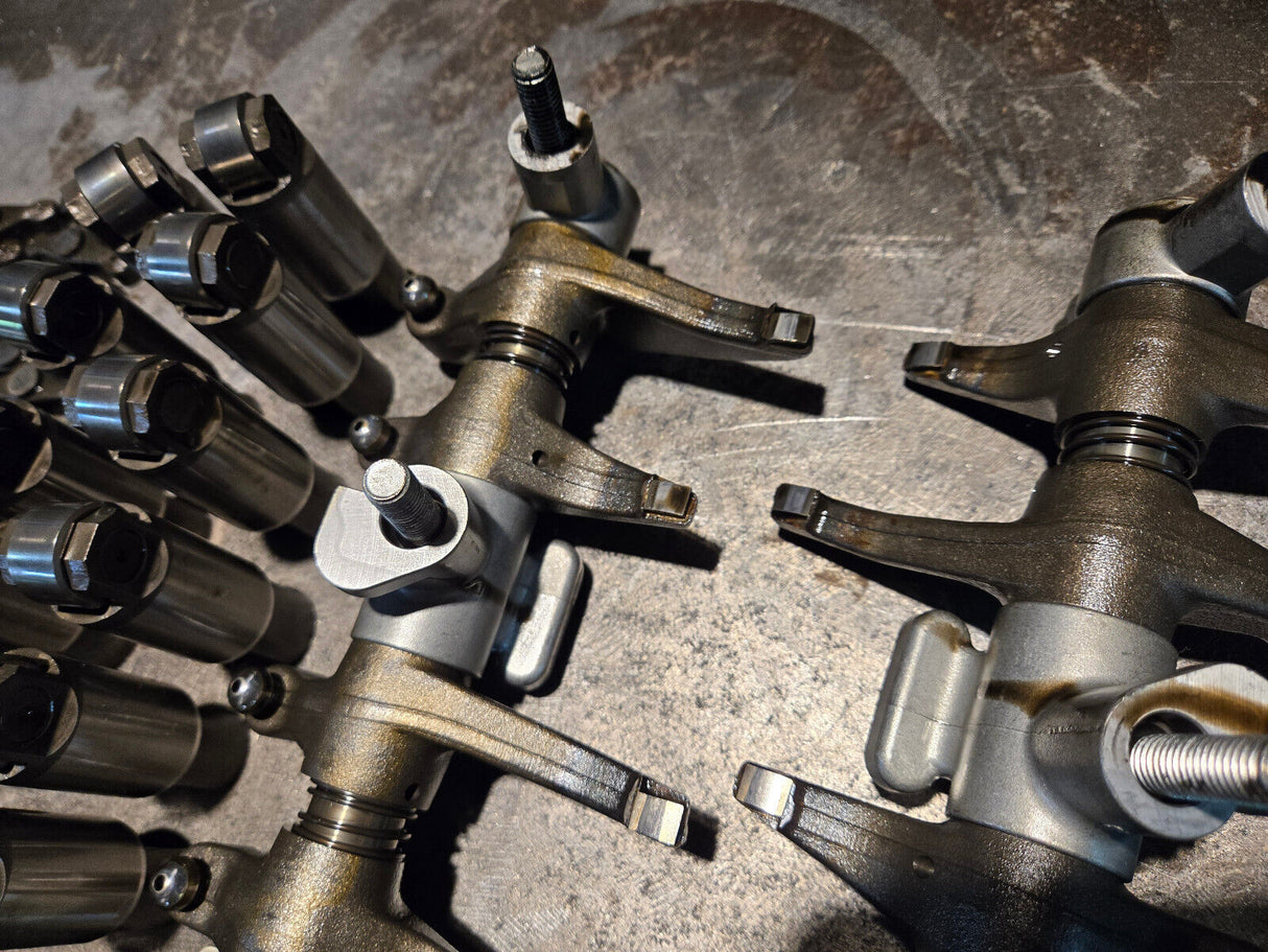 2011-2015 Chevy GMC 6.6 LML DURAMAX VALVETRAIN ROCKER ARMS LIFTERS REF81774