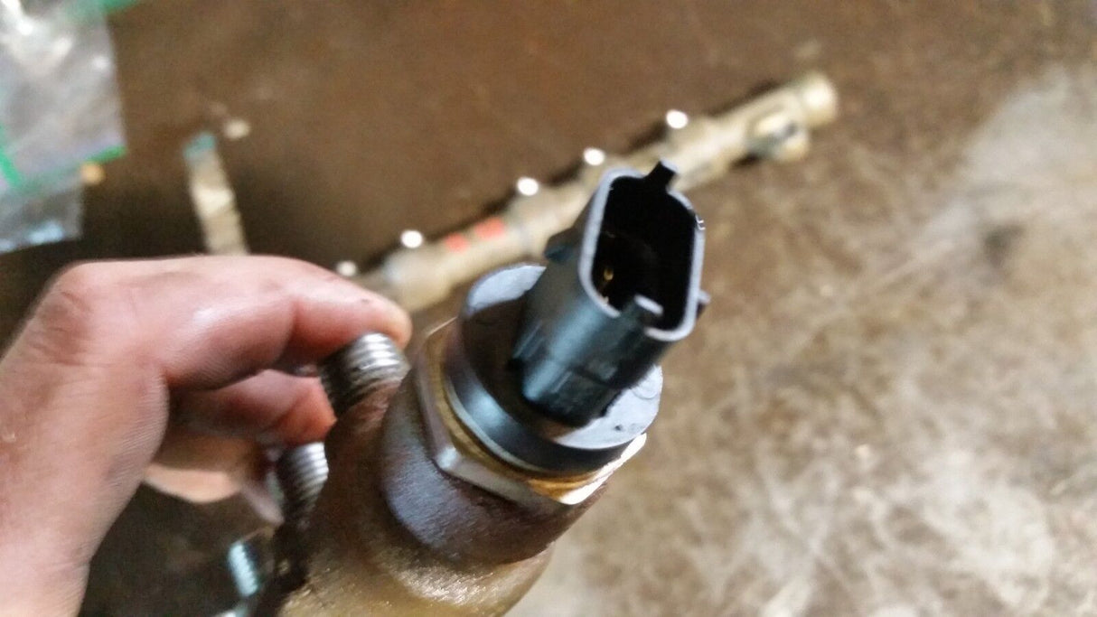 011-014 2011-2014 6.7 Powerstroke Fuel Rail 0445218018 bc3q-9d280-bd