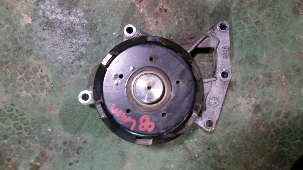 01-10 2001-2010 Duramax LB7 LLY LBZ LMM Fan Pulley w/bracket 97226289 w/holes