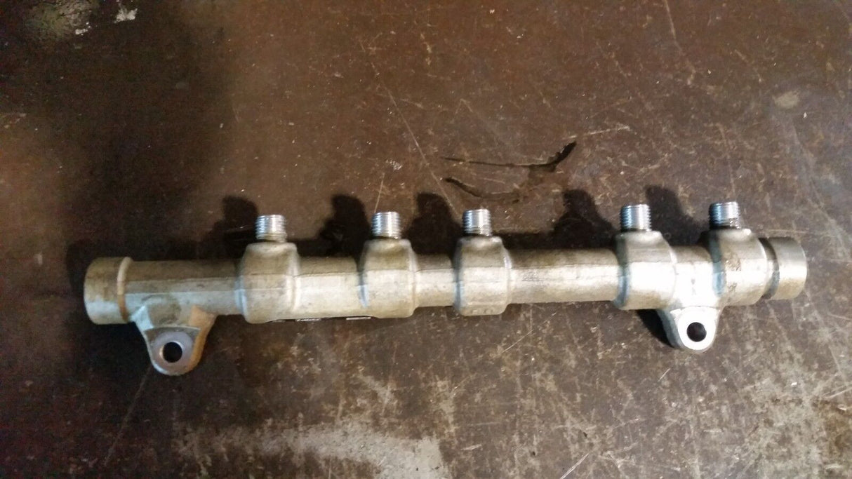 011-014 2011-2014 6.7 Powerstroke Fuel Rail 0445218016 bc3q-9d280-ac