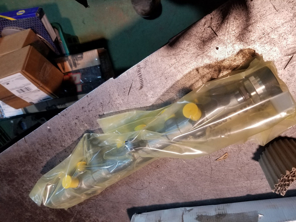 OEM Cummins Bosch 0445226167 5348915 Fuel Rail