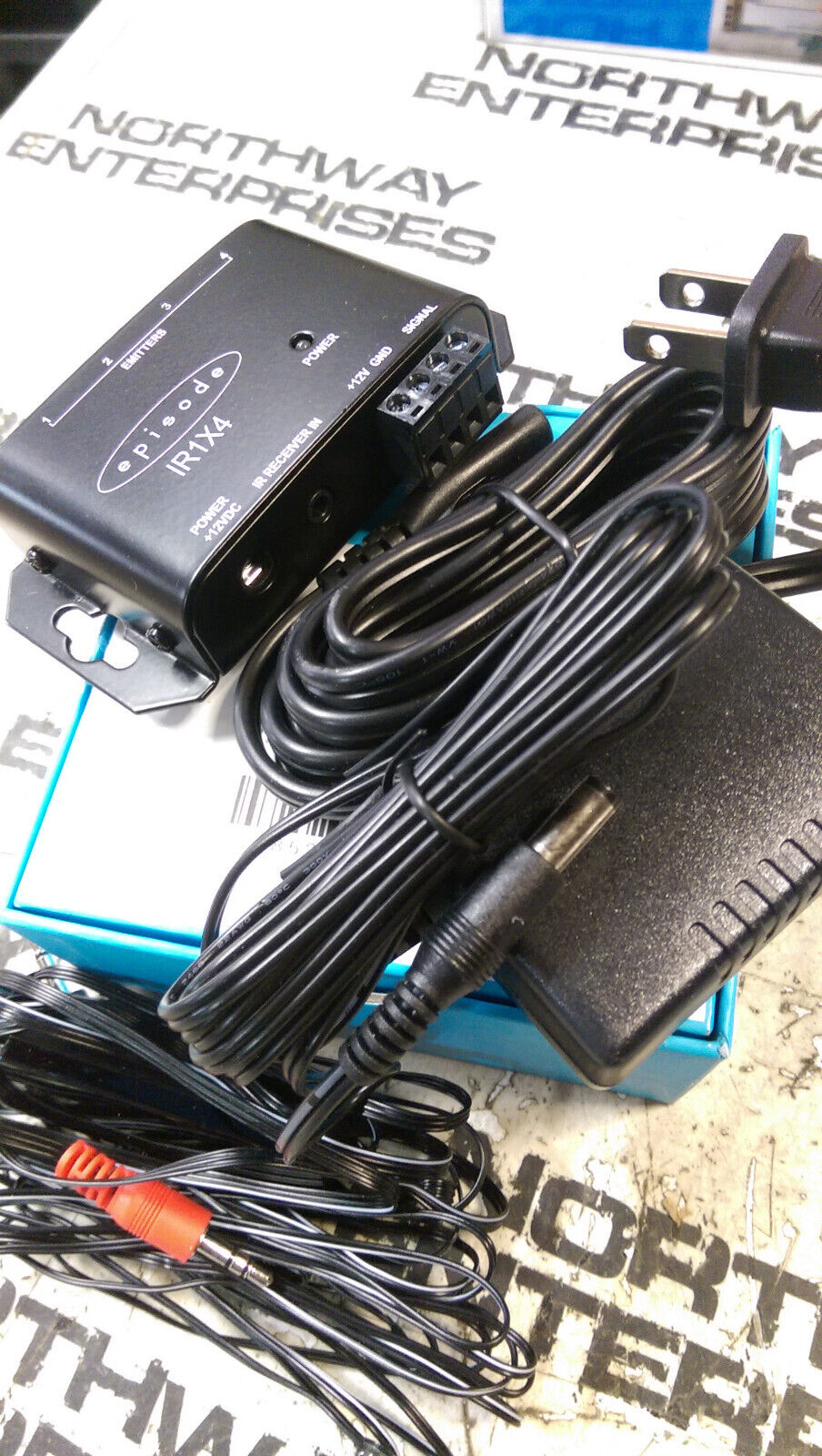 Sewell Blast IR Wireless SW-32988 Remote Extender Kit