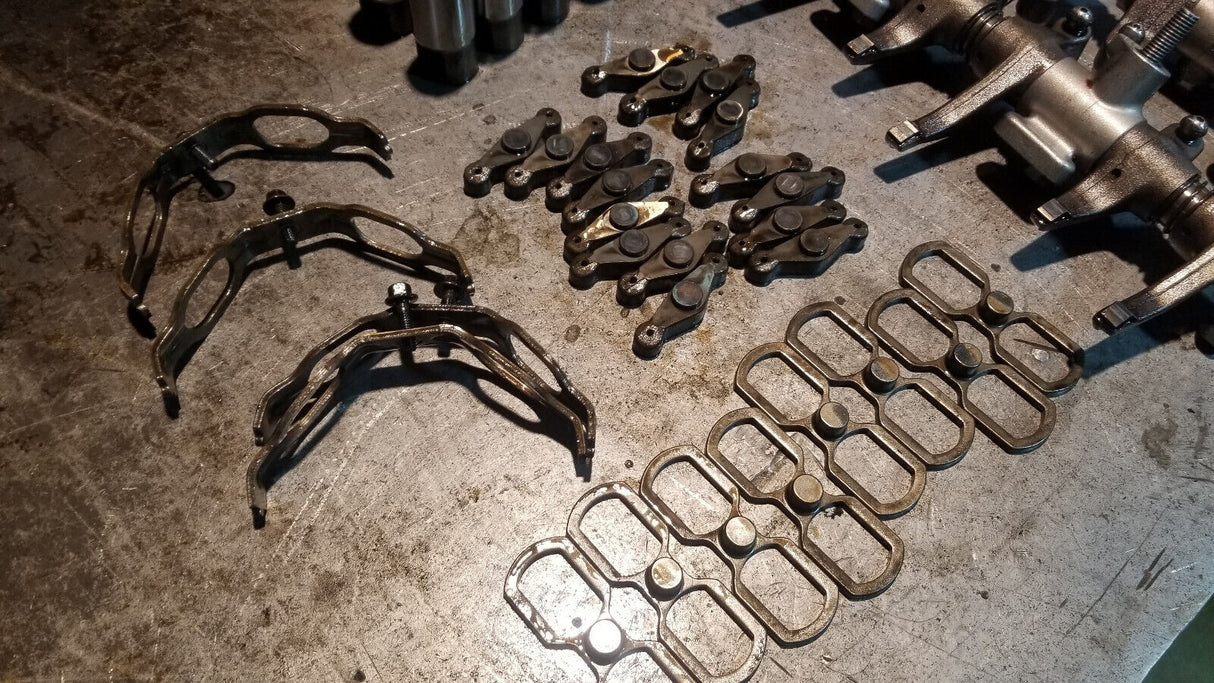 2011-2015 Chevy GMC 6.6 LML DURAMAX VALVETRAIN ROCKER ARMS LIFTERS REF2023