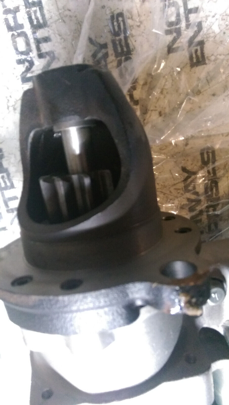 600-813-9910 KOMATSU STARTER