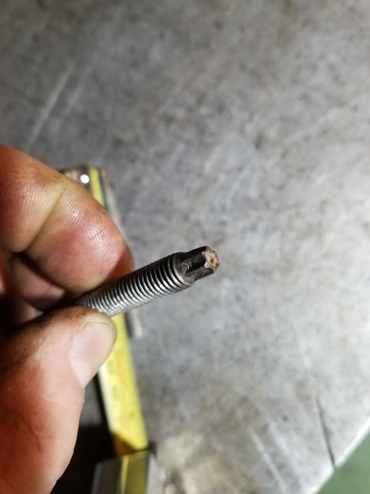 2011-2015 6.7 POWERSTROKE 6.7L EXHAUST MANIFOLD STUDS M8 x 1.25mm x 65mm