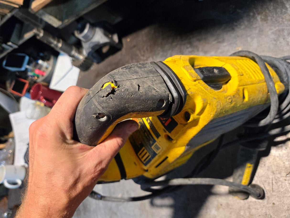 Dewalt D25733 SDS Max Rotary Hammer Drill 1-7/8" Corded Electric