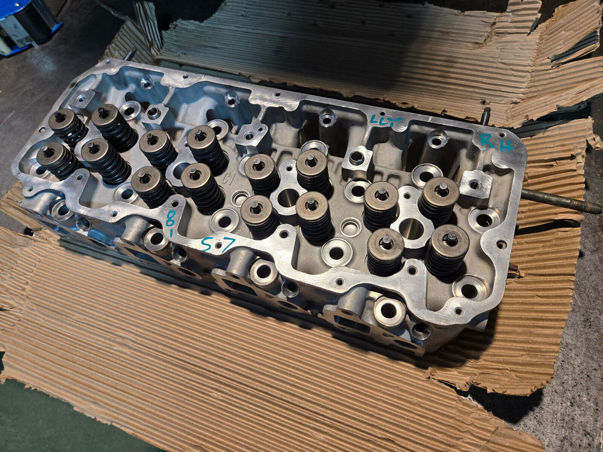 REMAN RH PASSENGER CYLINDER HEAD 6.6 DURAMAX DIESEL LLY VIN 2 97779579 REF8157