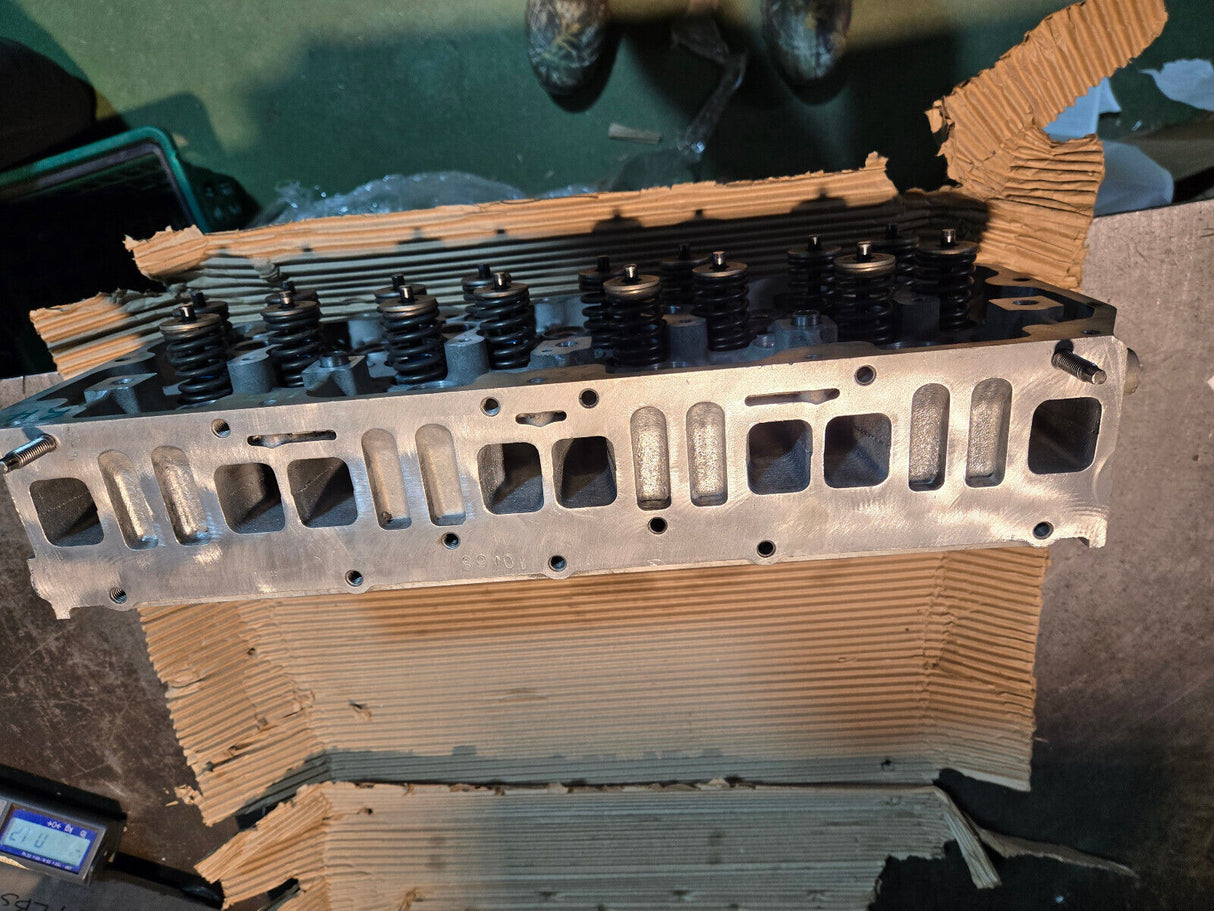 REMAN RH PASSENGER CYLINDER HEAD 6.6 DURAMAX DIESEL LLY VIN 2 97779579 REF8157