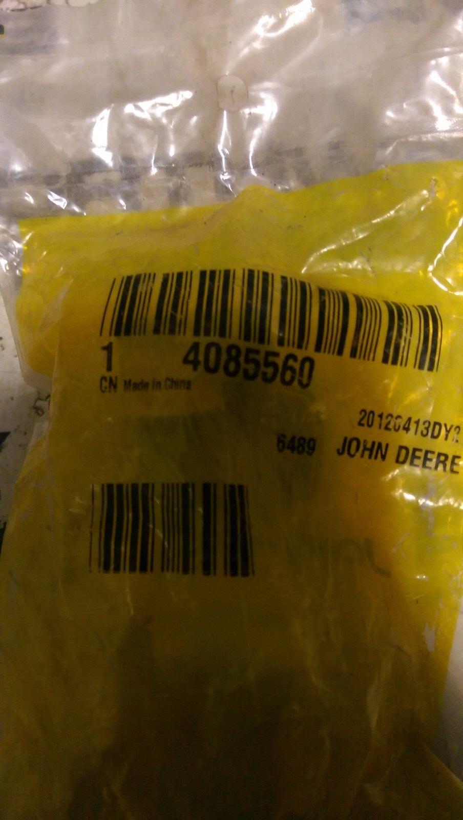 4085560 JOHN DEERE FLANGE