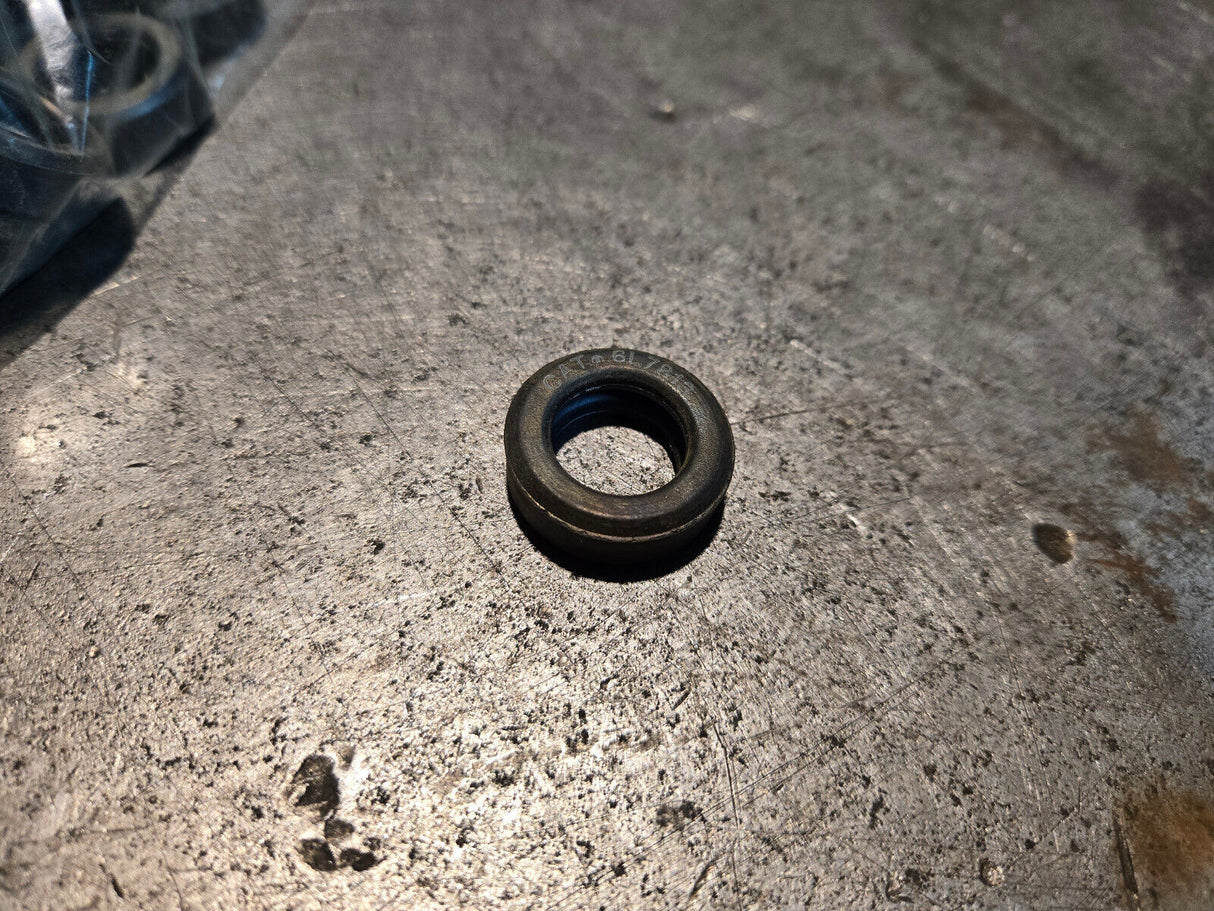 PACK OF 20PC - 6L-7813 CATERPILLAR SEAL 6L7813