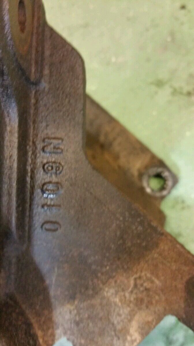 04-07 2004-2007 TURBO BRACKET PEDISTAL 2006 FORD F350 6.0 6.0L 1854824C1 1854824